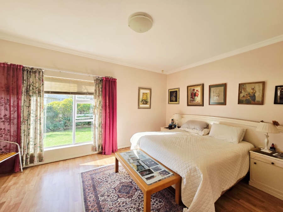 3 Bedroom Property for Sale in Kingswood Golf Estate Western Cape